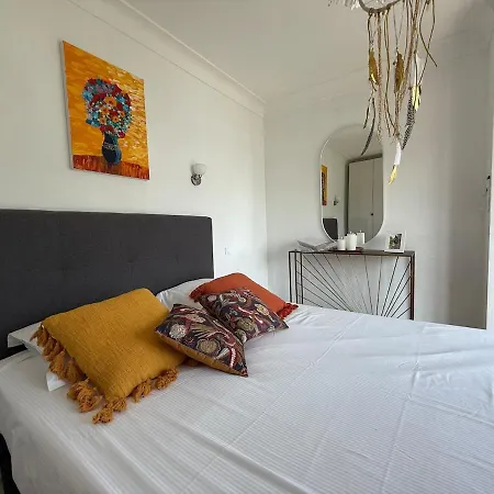 Bright House Sea View, Mediterranean Charm Les Issambres Сasa de vacaciones *